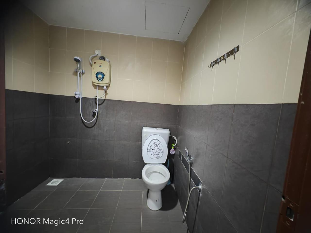 Melawati Ria Hotel Kuala Selangor Bagian luar foto