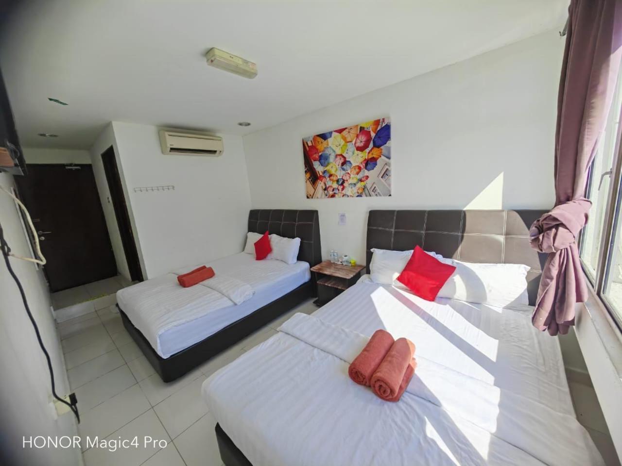 Melawati Ria Hotel Kuala Selangor Bagian luar foto