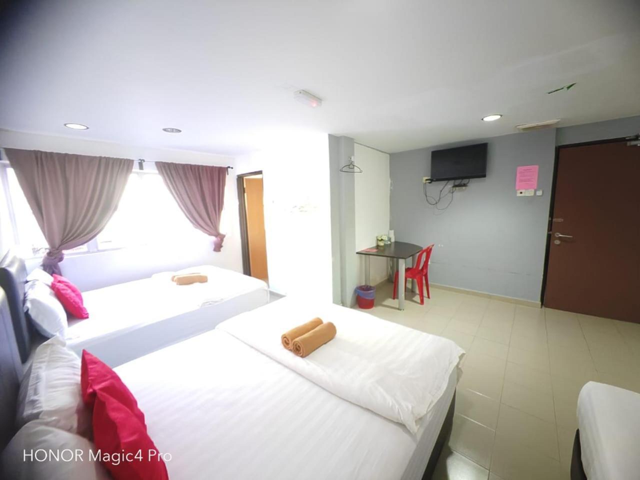 Melawati Ria Hotel Kuala Selangor Bagian luar foto